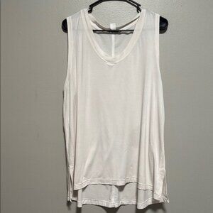 Athleta White Sleeveless Asymmetrical Tank Top